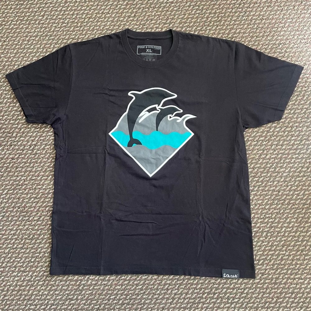 Pink+Dolphin Waves T-Shirt XL